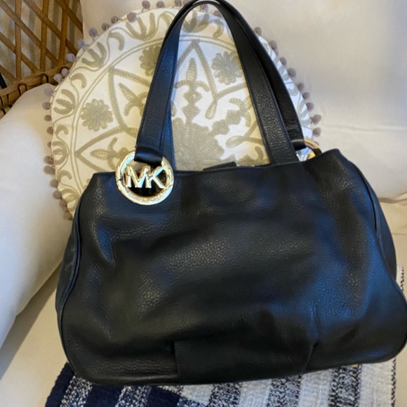 Michael Kors Handbags - MK Pebble Leather Bag